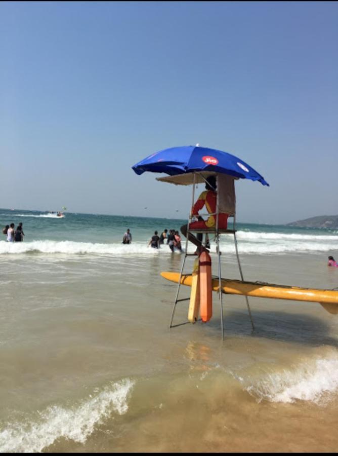 Red Rock Arambol Beach Екстериор снимка